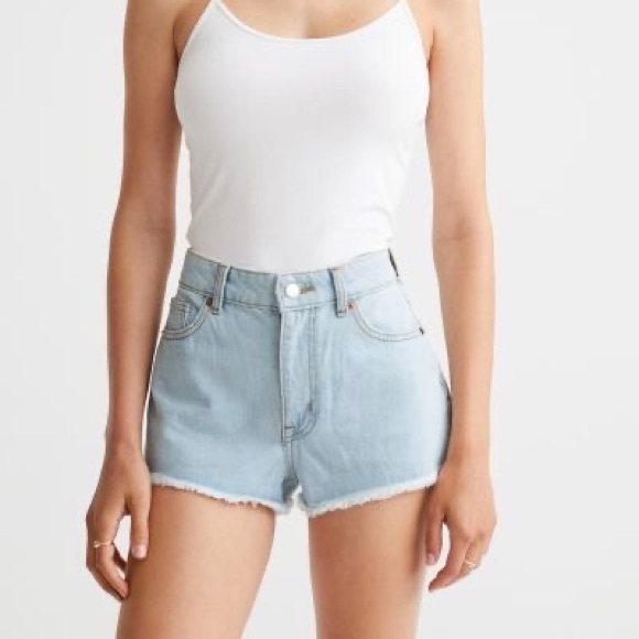 H&M denim jean shorts size 12 - Picture 2 of 10